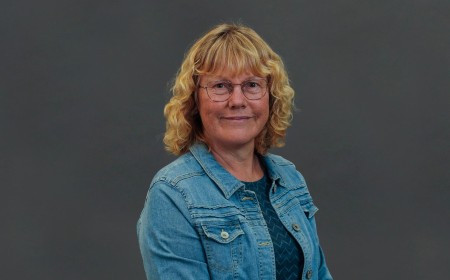 Eva Dam-Christensen (EDCH), medarbejderbillede
