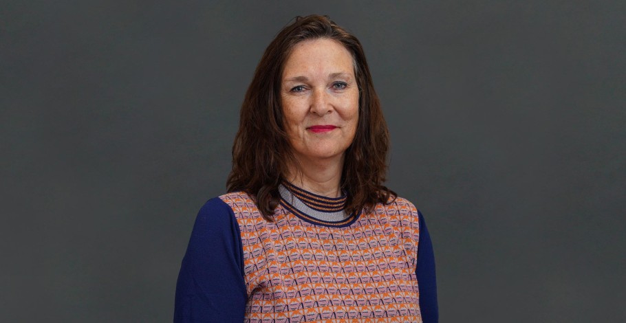 Karen Margrethe Østerlin (KMOS), medarbejderbillede